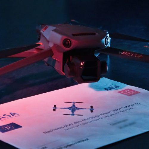 Alles über den Fernpilotenschein mit Drohnenpilot Lutz Dieckmann Alles über den Fernpilotenschein mit Drohnenpilot Lutz Dieckmann